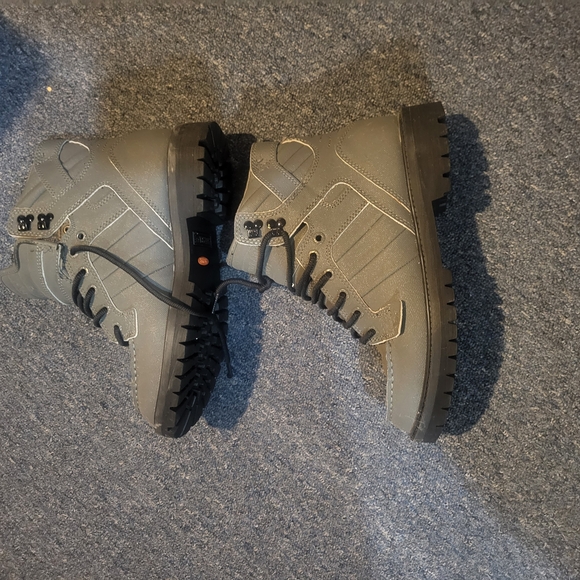 Gray High-Top Boots with Black Soles